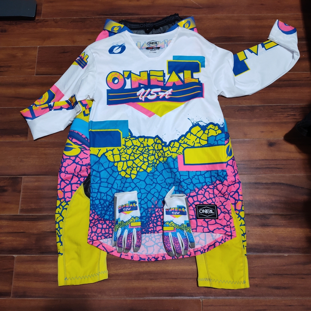 O'Neal USA Colorful Motocross Jersey and Gloves